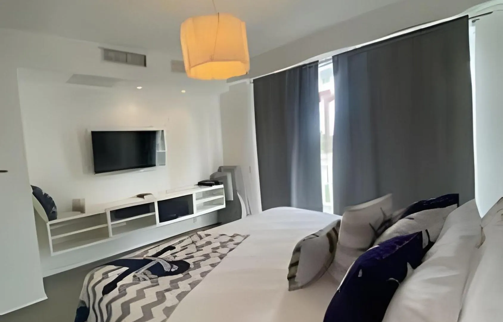 Ocean Breeze Apartment Vi-102 Punta Balandra